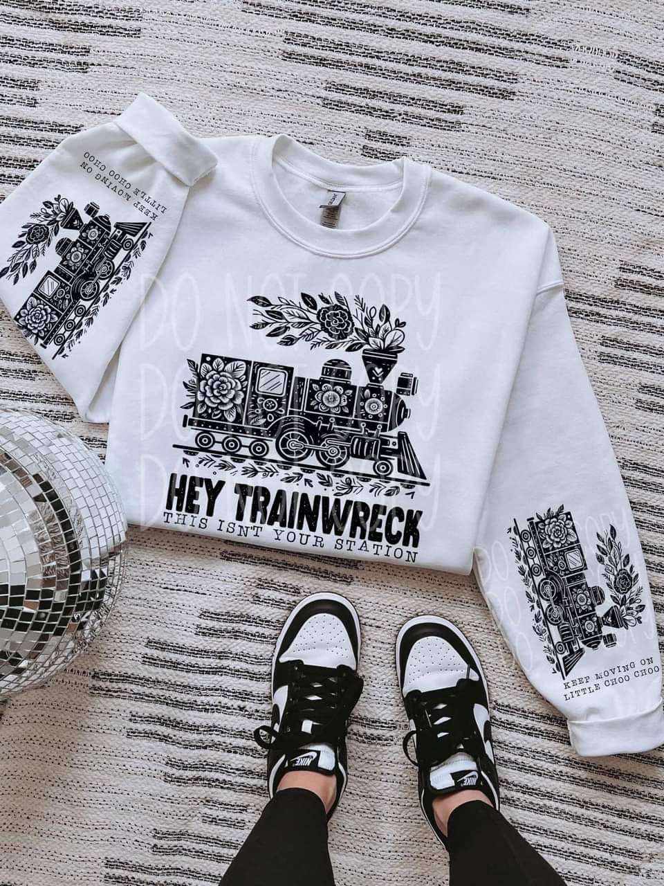 TRAINWRECK SWEATSHIRT W/ SLEEVE PRINT