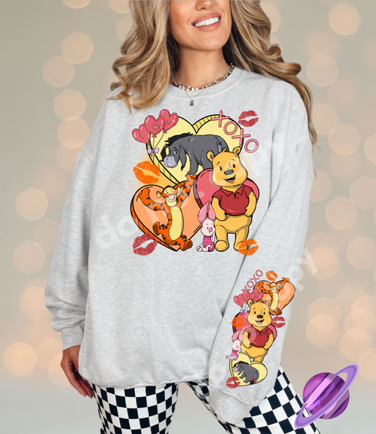 LOVE BEAR - CREWNECK SWEATSHIRT W/ SLEEVE PRINT